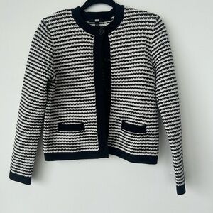 Uniqlo Striped Black and White Cardigan